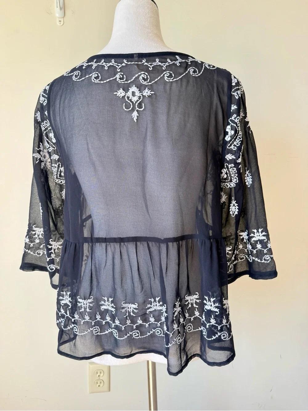 FREE PEOPLE Black Sheer Embroidered Babydoll Peplum Blouse—SZ. Small